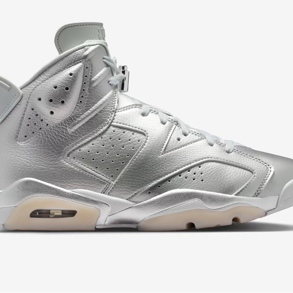Air Jordan 6 Retro x Paris Saint-Germain main image 5